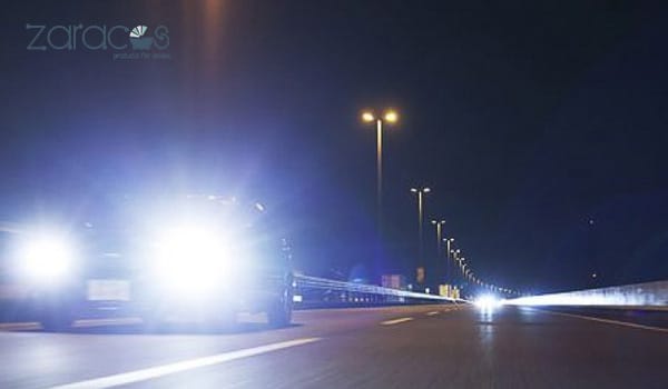 khong-nhin-vao-den-xe-nguoc-chieu