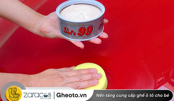 tay-vet-o-son-tren-xe-oto-bang-xang