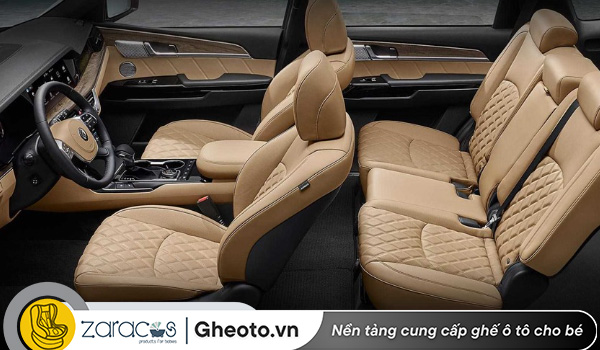 lua-chon-xe-gia-dinh-co-khoang-xe-rong-rai