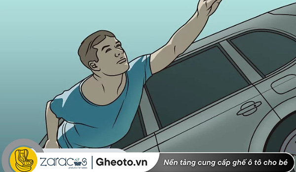 ki-nang-thoat-hiem-khi-xe-rot-xuong-nuoc