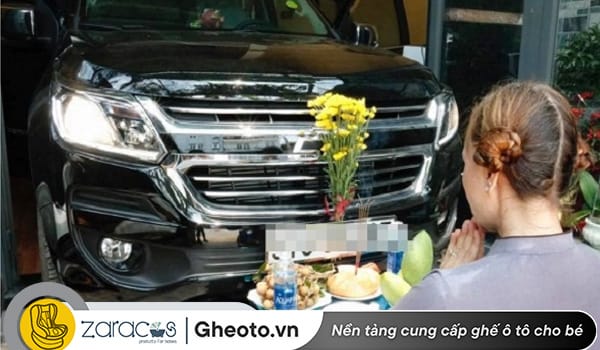 mam-le-cung-xe-hang-thang-gom-nhung-gi