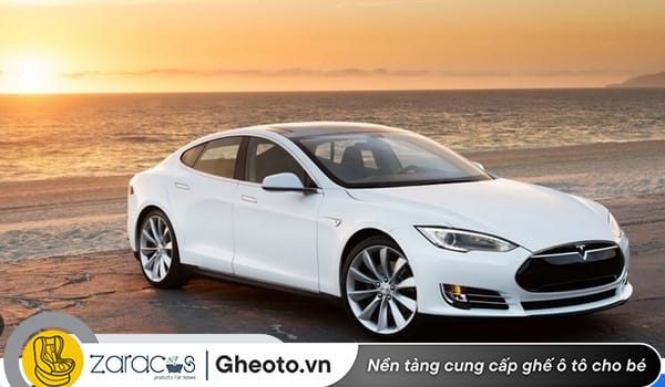 menh-tho-di-xe-mau-trang-co-sao-khong