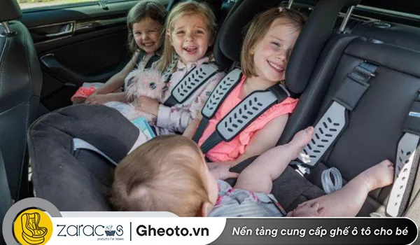 xe-5-cho-cho-duoc-bao-nhieu-tre-em