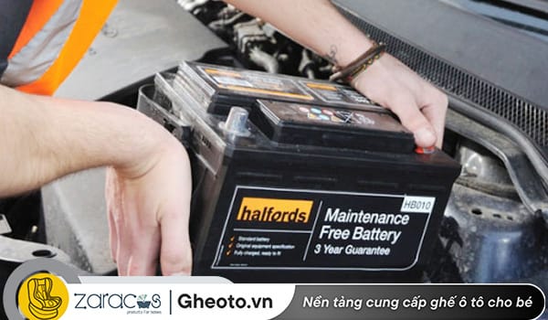 khi-nao-nen-thay-binh-ac-quy-oto