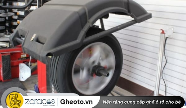 dao-lop-co-can-can-bang-dong-khong